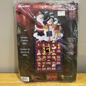 Christmas Bucilla Felt ADVENT CALENDAR Craft Kit HAPPY HOLIDAYS Ornament 84603